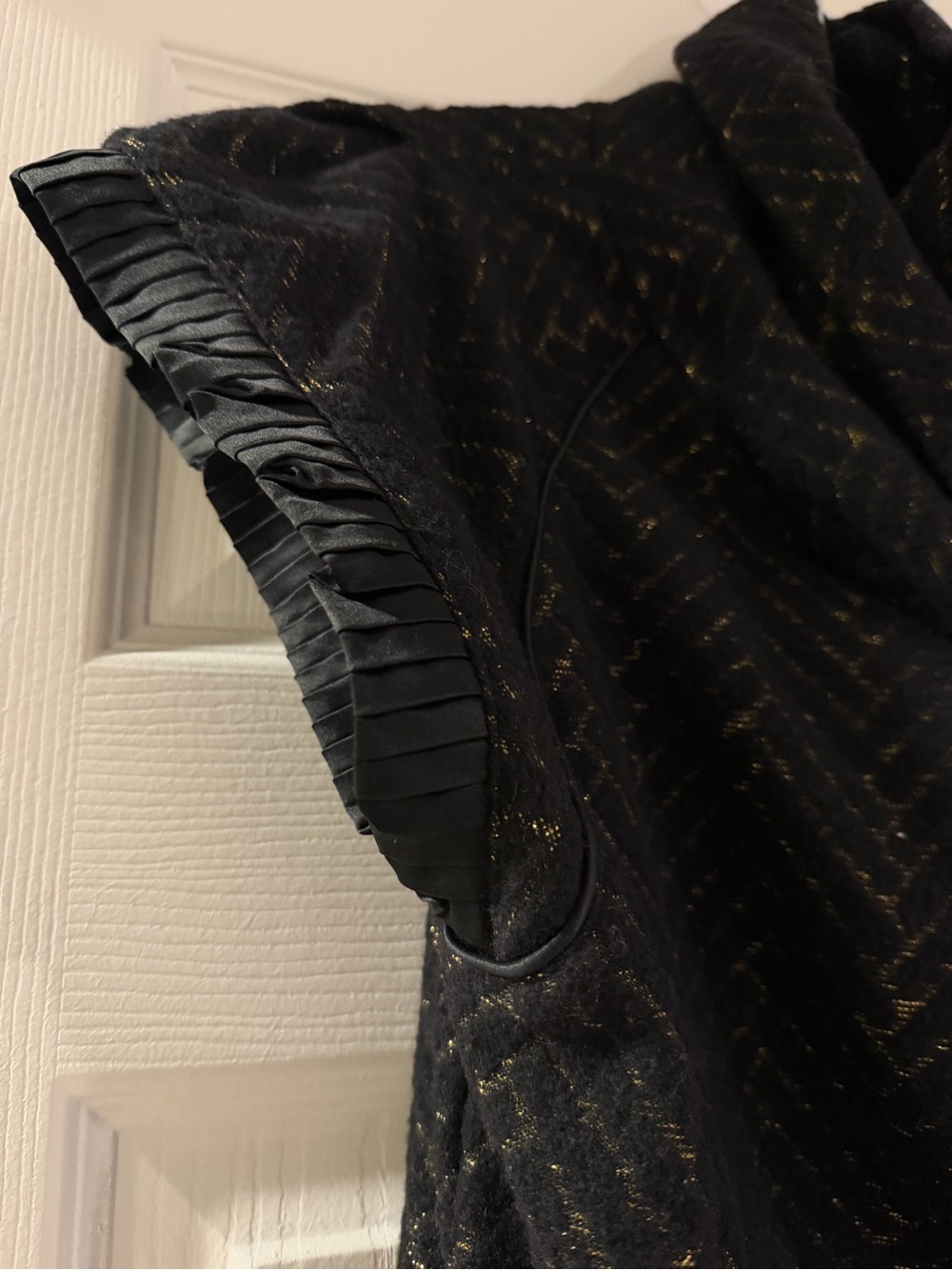 MARC JACOBS Black Short-Sleeve Funnel Neck Tunic Top - M - Picture 2 of 4